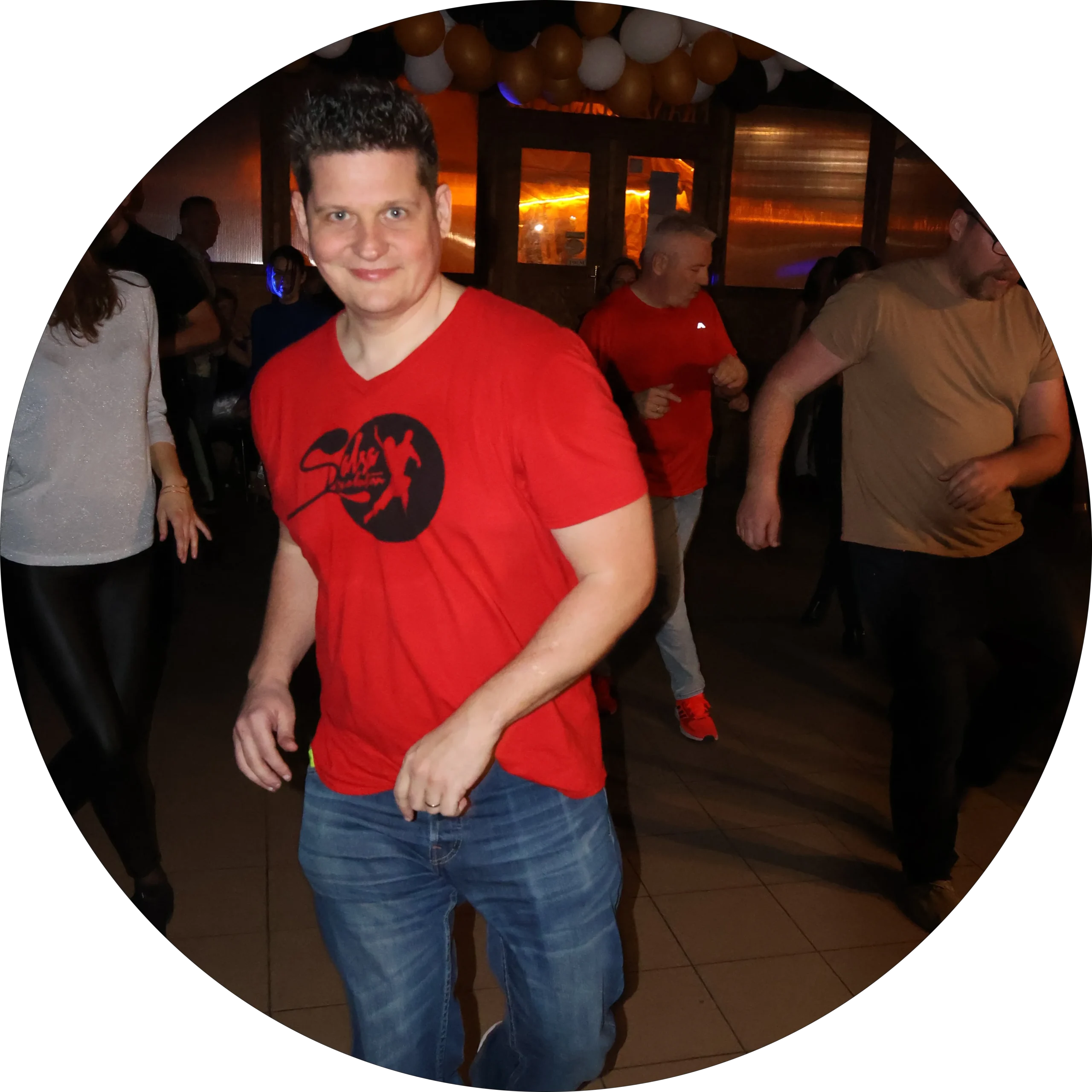 Csabi, a Salsa Revolution oktatója