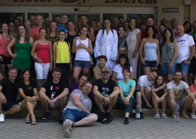 Csoportkép a Salsa Revolution 2025-ös nyári táborában